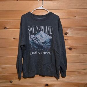 Hollister Lake Geneva Switzerland Pullover Vacation Travel Sweatshirt Sweater
